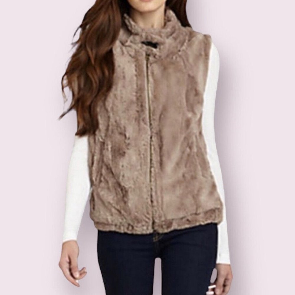 Anthropologie Sanctuary Natalie Fuzzy Faux Fur Vest Size Large